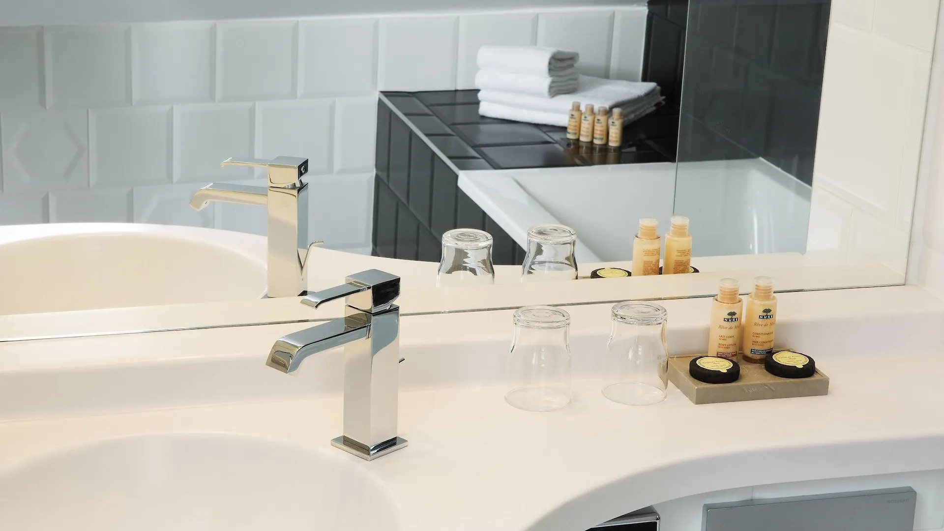 Hotel Haussmann Saint Augustin 3*
